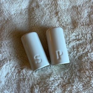 Salt & Pepper Shakers